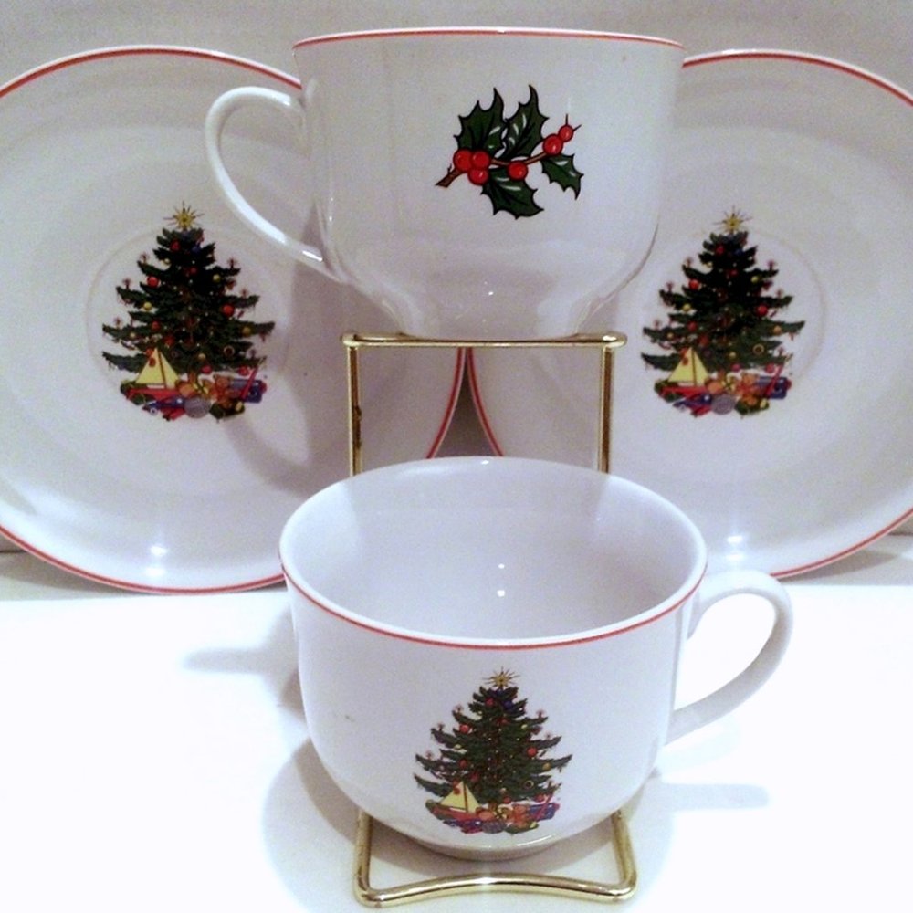 Cuthbertson American Christmas Tree Cup  Sauce Set